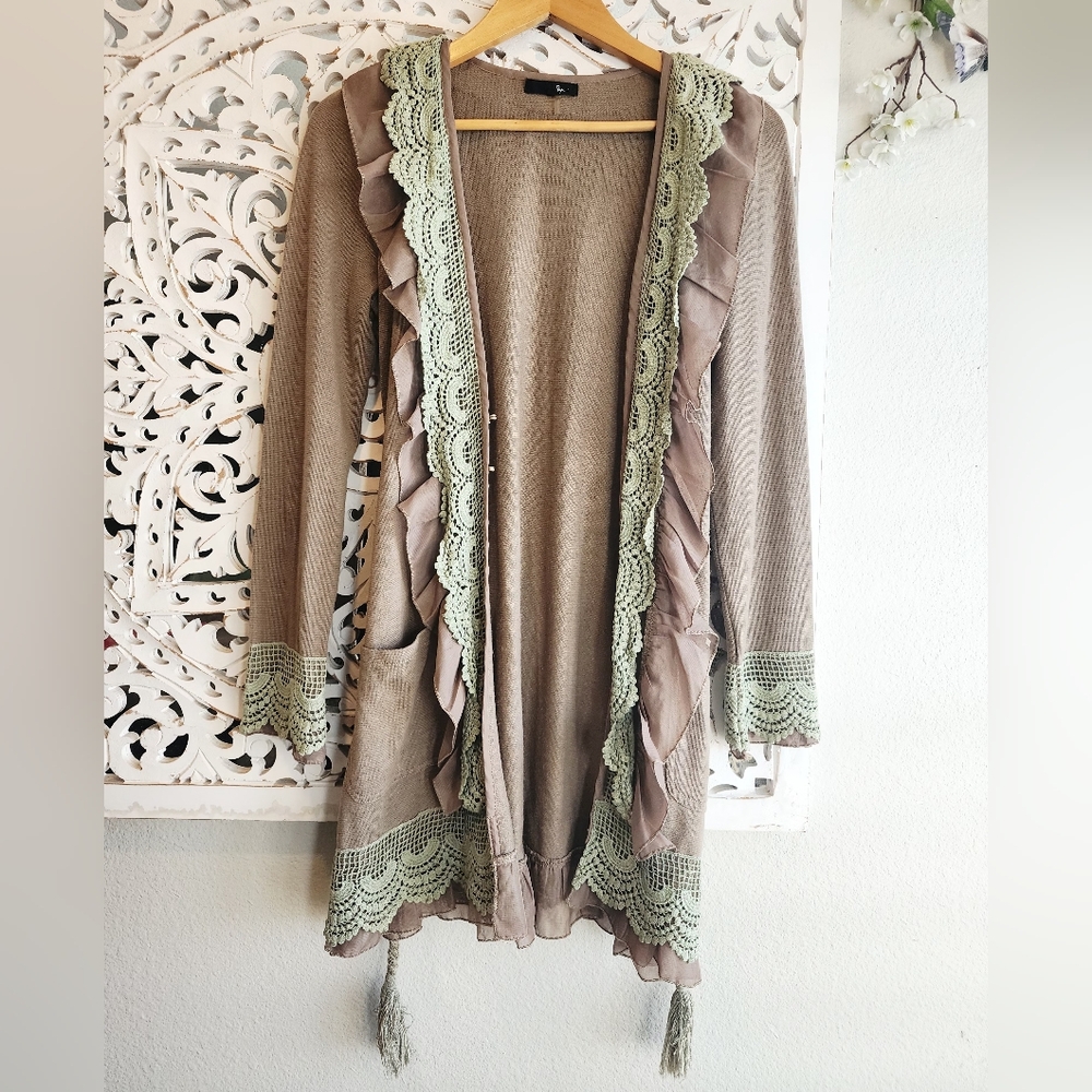 RYU ANTROPOLOGIE GREEN LACE CARDIGAN BOHEMIAN DESING EUC WOMENS SIZE SMALL